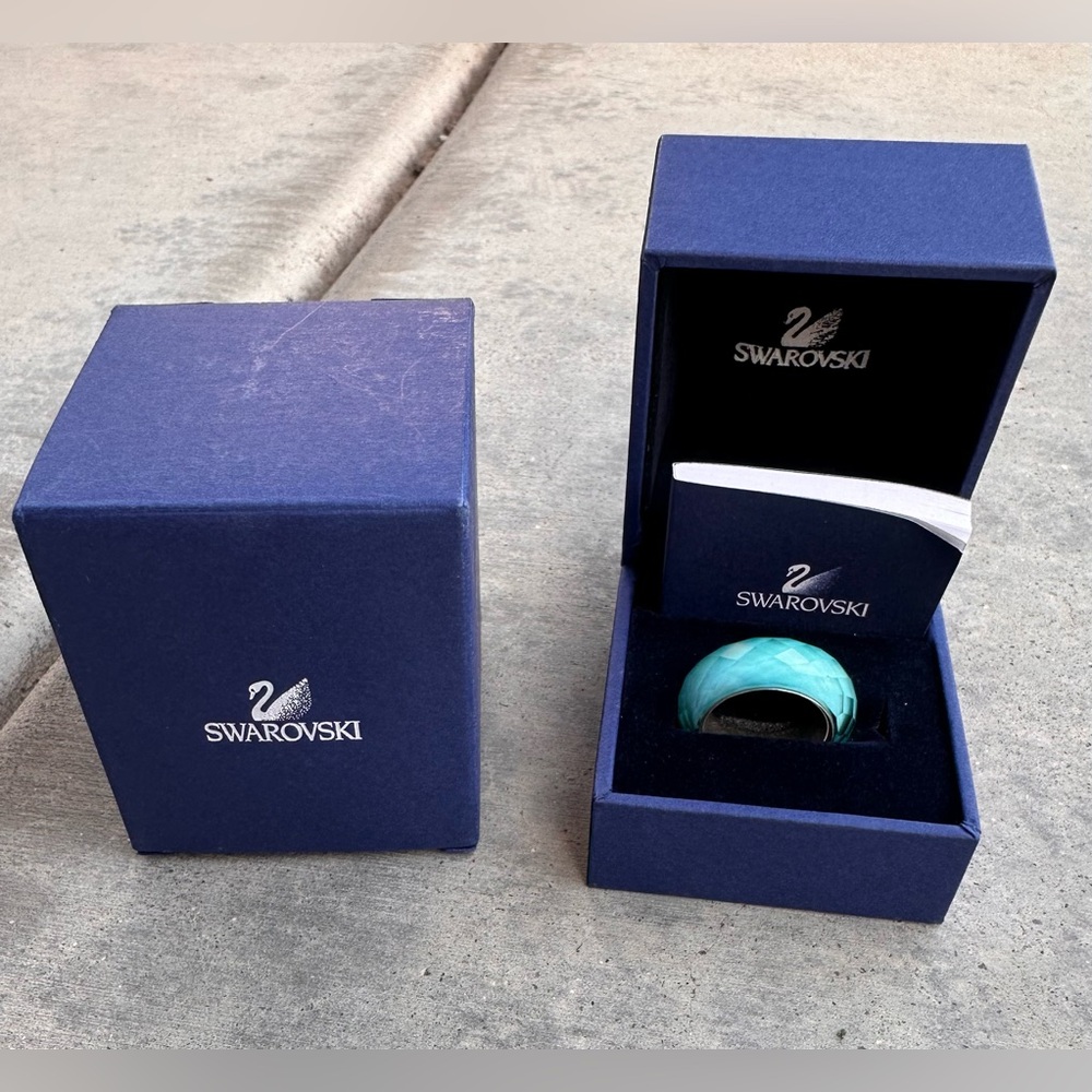 Swarovski Blue Ring with Silver Accents